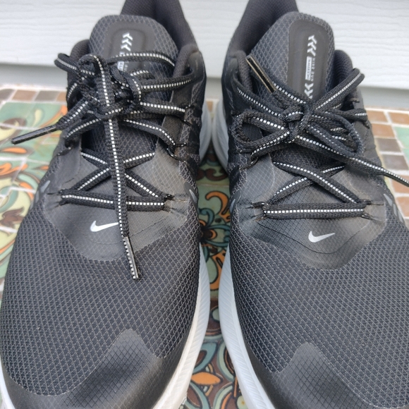 Nike Winflo 7 Shield (2021) - Picture 5 of 10